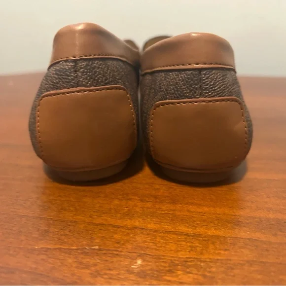 Michael, Michael Kors brown signature Felicia driving moccasin flats 7.5M - Picture 8 of 10